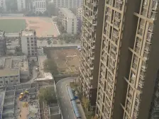 英地天骄华庭二期 4室2厅 南