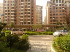 湾里南南 北通厅两室,户型好,位置好