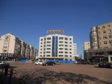 倚山里 成熟小区 生活和交通配套齐全