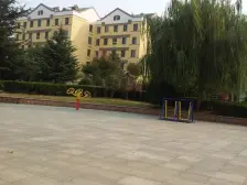 皇冠花园南区 3室1厅 南 北