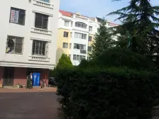 皇冠南区 多层 矮楼层 三室两厅 南北通透 采光好