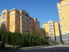 :高新区 理工大学北门 新新园,位置好,出行方便