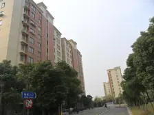 近地铁+沿河位置 出行便利 ,房东诚意出售!