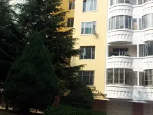 皇冠花园南区 3室1厅 南 北