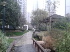 低密度,南北通透,保养良好,价格可聊,看房提前联系