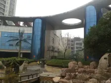 正弘城地铁口圣菲城两室全天采光精装47文一