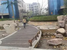 东风渠绿化带,三开间朝南,精装修