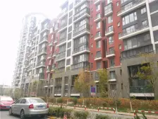 翡翠郡南区三居+中等装修+地下室+车位+配套全!