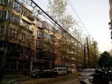 长安路拖厂家属院 电梯小户型