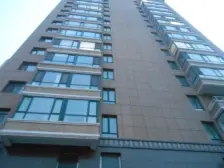 独立一室一厅带阁楼15平南向采光好步行到快轨站200米