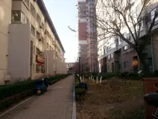 东城国际 南北通透 位置好 人车分流 业主很好 诚心