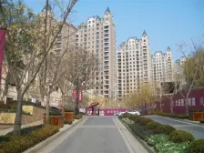 东方圣克拉二期 4室2厅 南 北