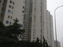 恒隆广场 封闭小区 有仓库和车位