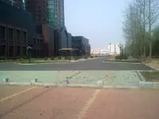 此房屋内明亮, 近轻轨 近万达 买东西方便 交通便利