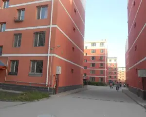 精装修 拎包入住 可按揭 位置好