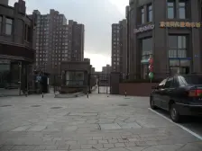 南北向户型 室内干净 装修保持好 诚心卖 采光视野好