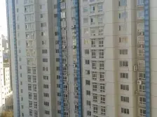 洪家楼海蔚广场位置好,价格低,交通方便配套齐全