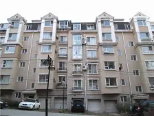 天兴电梯洋房 刘长春小+79 全新精装修50w+ 中Y空调