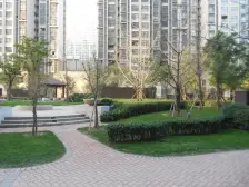 万达广场旁, 户型南北通透, 中高楼层 ,采光视野好