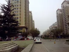 福海路万科广场大润广场格中旁可自住可出租卖相好