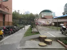 东航公寓 2室1厅 南