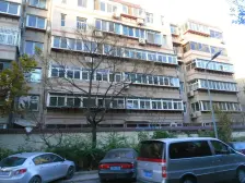 天桥区地铁口旁边黄屯小区的房子