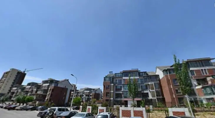 左右城实景图
