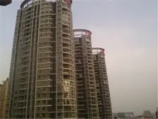 经开主城,配套成熟大型社区,大两房,南北通透