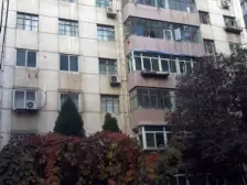 火车站 康宁园住宅小区低楼层可停车 可按揭