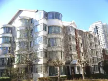 七十九民兴花园二期,封闭小区,三室两卫