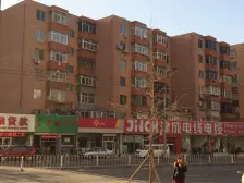 两室一厅,楼层南北向,户型好,交通方便