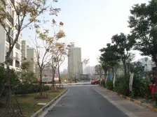 大面积三房,落地阳台,养老楼层,配套齐全,离地铁近