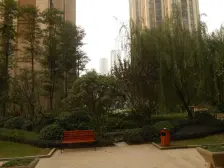 公园旁 精装修 二改三 楼层好 朝中庭 拎包入住 急售