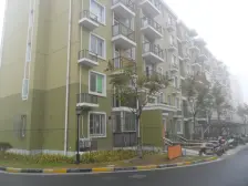 近商业大三房两卫,户型正气,无浪费面积