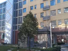 天坛公园旁朝西一居室商品房临地铁