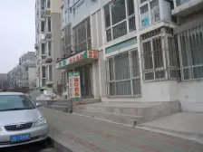 此房满五,房方便,装修可直接入住,电梯房