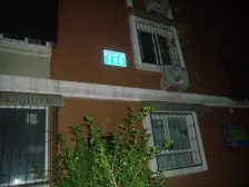 此房一梯两户小高层 带产权车位 单独大院