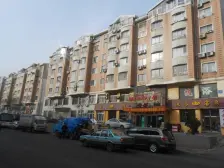 住宅门头 位置佳 年租金12万