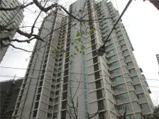 新式里弄,繁华地段,精装好房,带露台