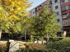 二里庄 中间层两居 小区中间 安静