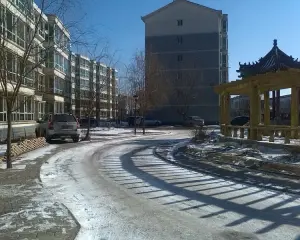 清水湾省力1楼 房本5年外 ,税费低