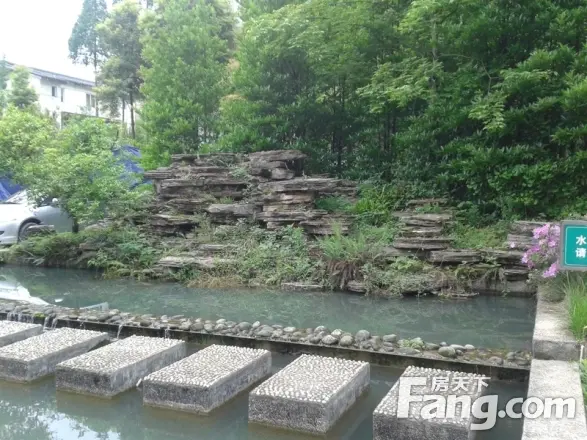 四季青城实景图