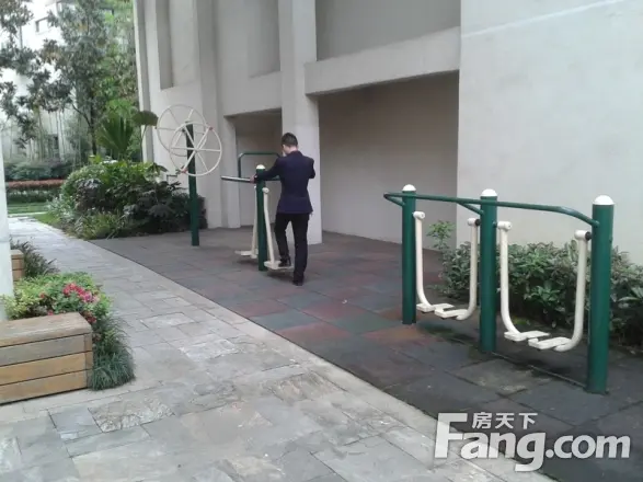 青城山房别墅实景图