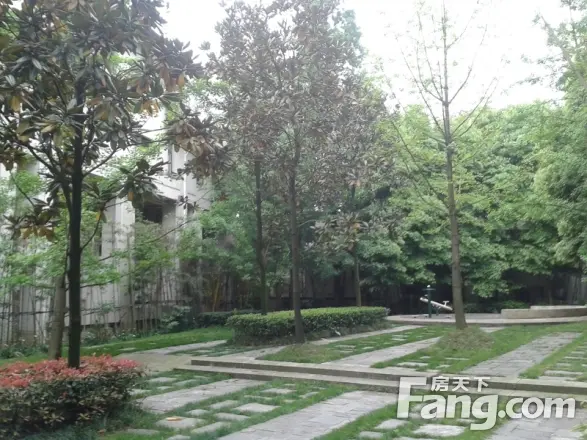 青城山房别墅实景图