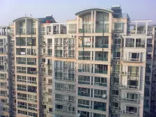 一楼送50平大花园,花园位置,生意扩张诚售,近地+铁