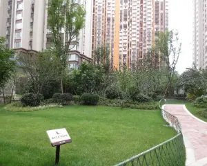 合能四季城一期 3室1厅 东南