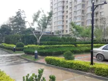 鸿运润园 4室3厅 南 北