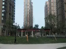 精装修,湖景社区,业主诚心出售