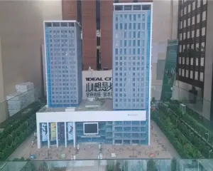 电梯,南门外,落地窗,地暖,距校近