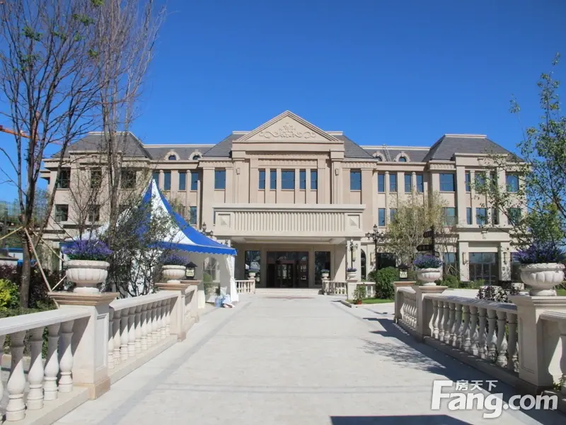 隆都世界湾售楼处开放实景图(2013-09)